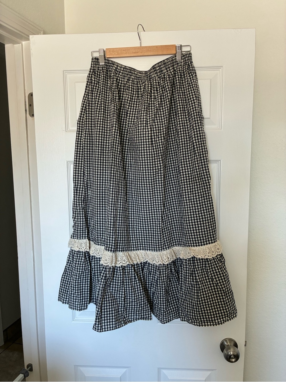 Christy Dawn Mariana skirt size large